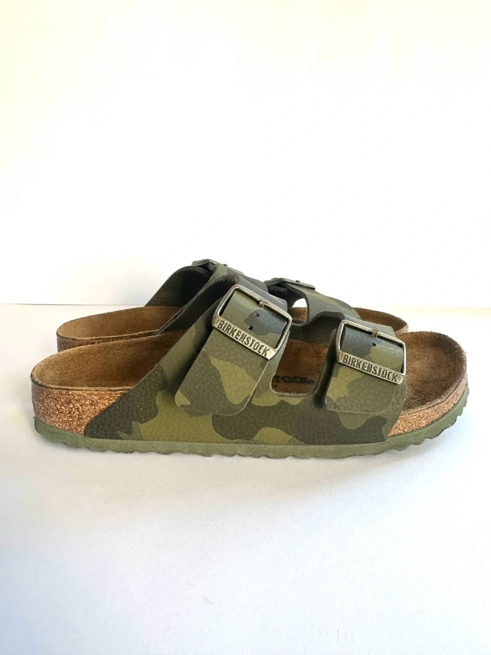 BIRKENSTOCK ARIZONA DOUBLE BUCKLE DESERT SOIL CAMO GREEN GORPCORE EUC Sz38 7-7.5